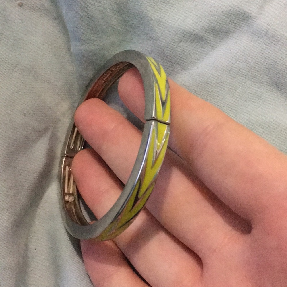 Lia Sophia lime green bracelet
